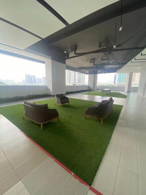 Platinum Arena Old Klang Road Midvalley Kuala Lumpur