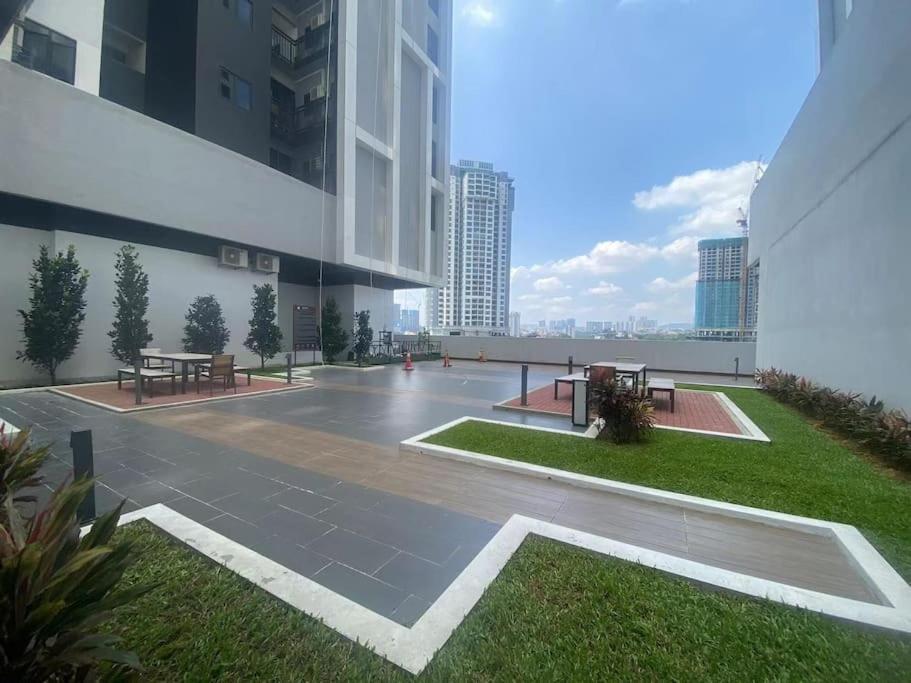 Pangsapuri Platinum Arena Old Klang Road Midvalley Kuala Lumpur