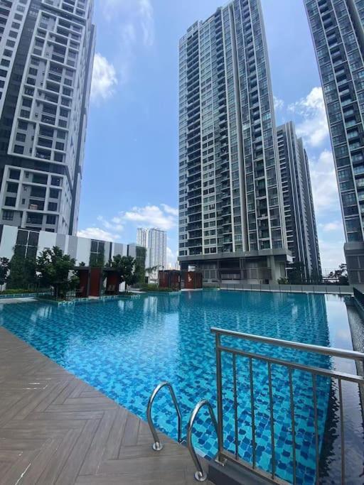 Platinum Arena Old Klang Road Midvalley Kuala Lumpur